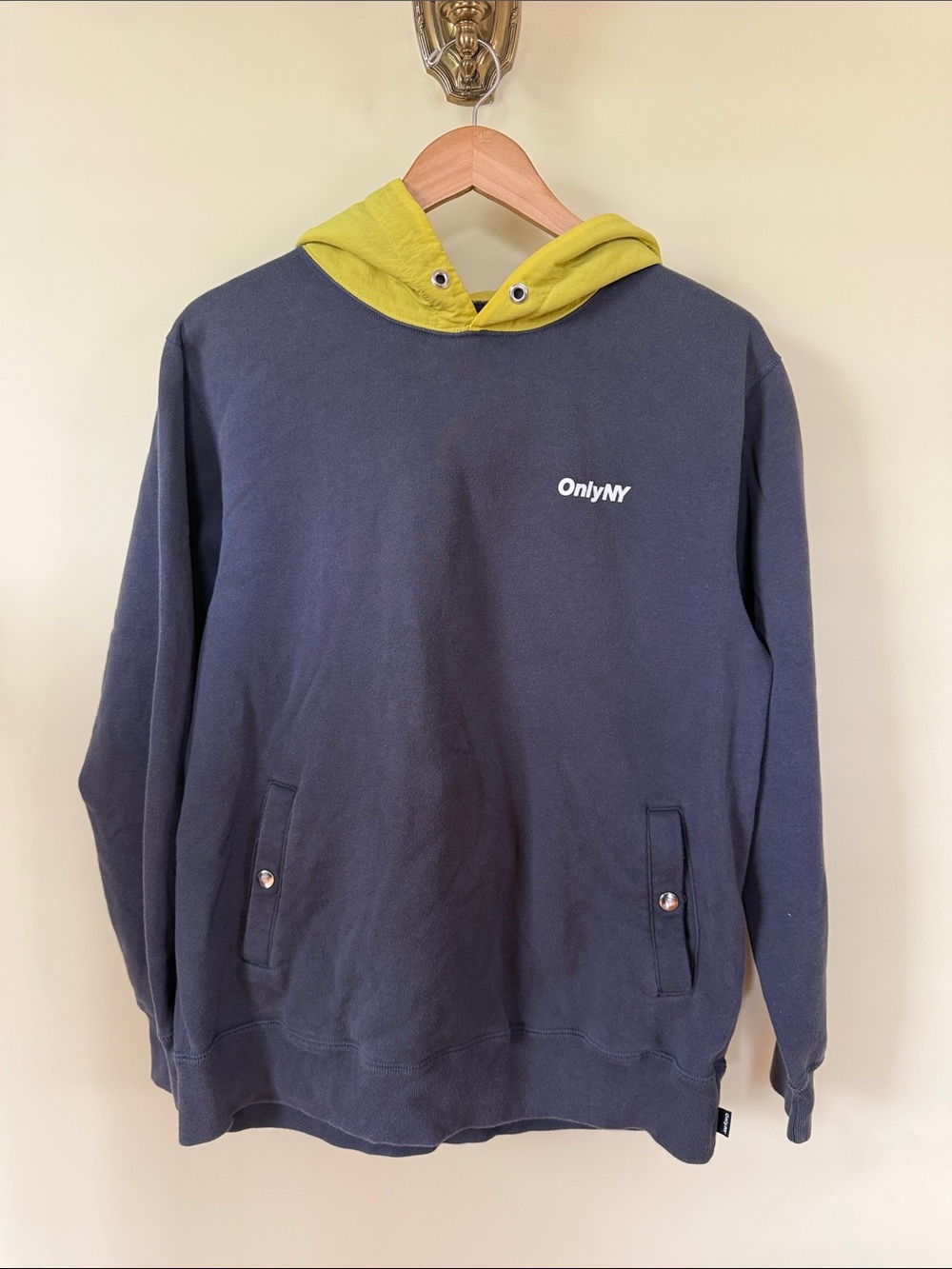 Only NY Navy Hoodie with Lime Yellow Hood Men’s Size Large
